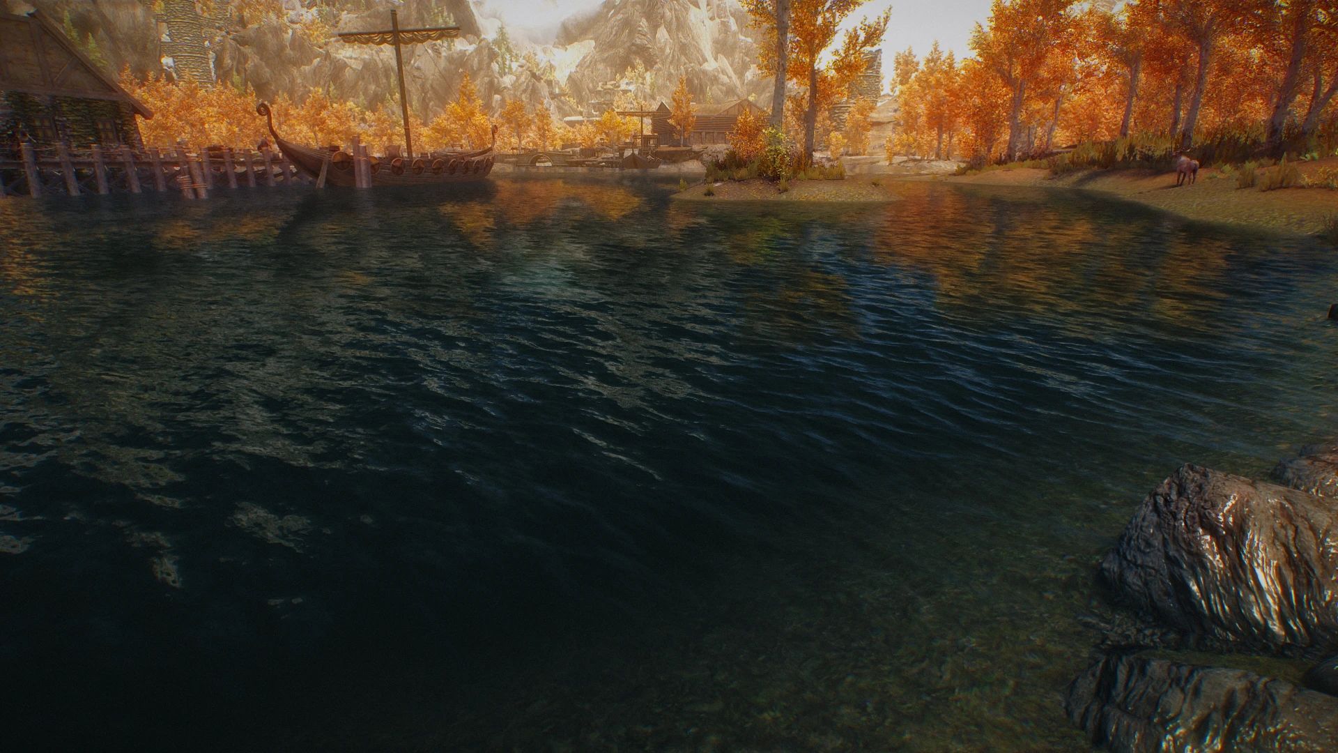 Simplicity of Sea - Water Mod with ENB and Community Shaders Displacement Textures mod for The Elder Scrolls V: Skyrim Special Edition