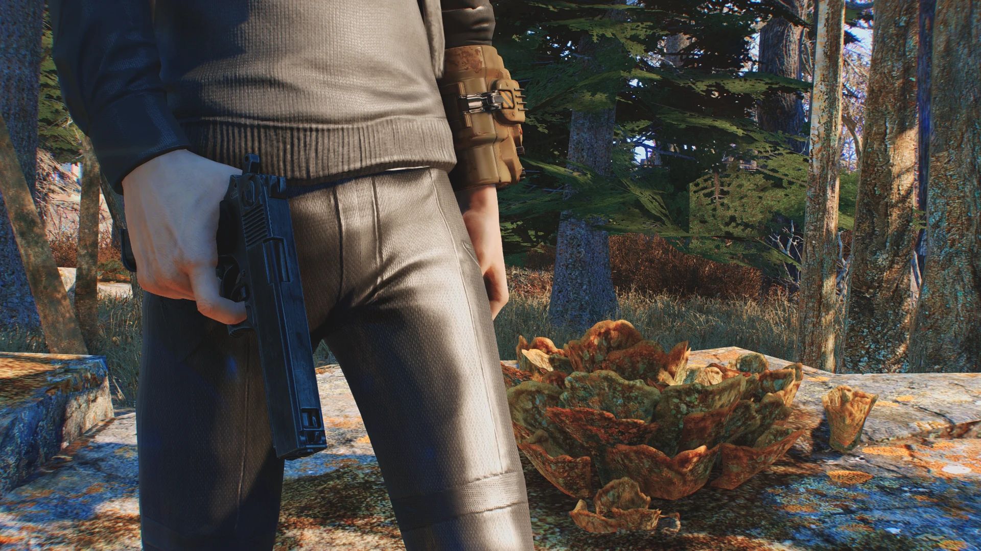 Covert Operative Outfit mod for Fallout 4