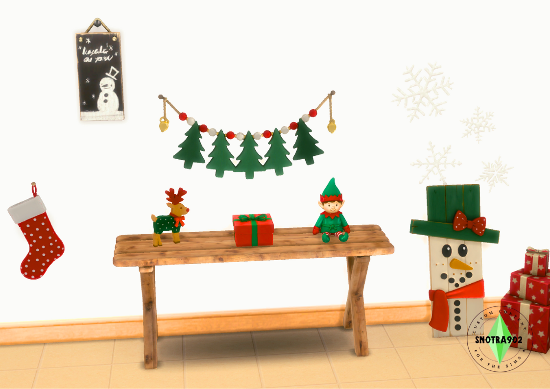 Christmas Decors mod for The Sims 4 