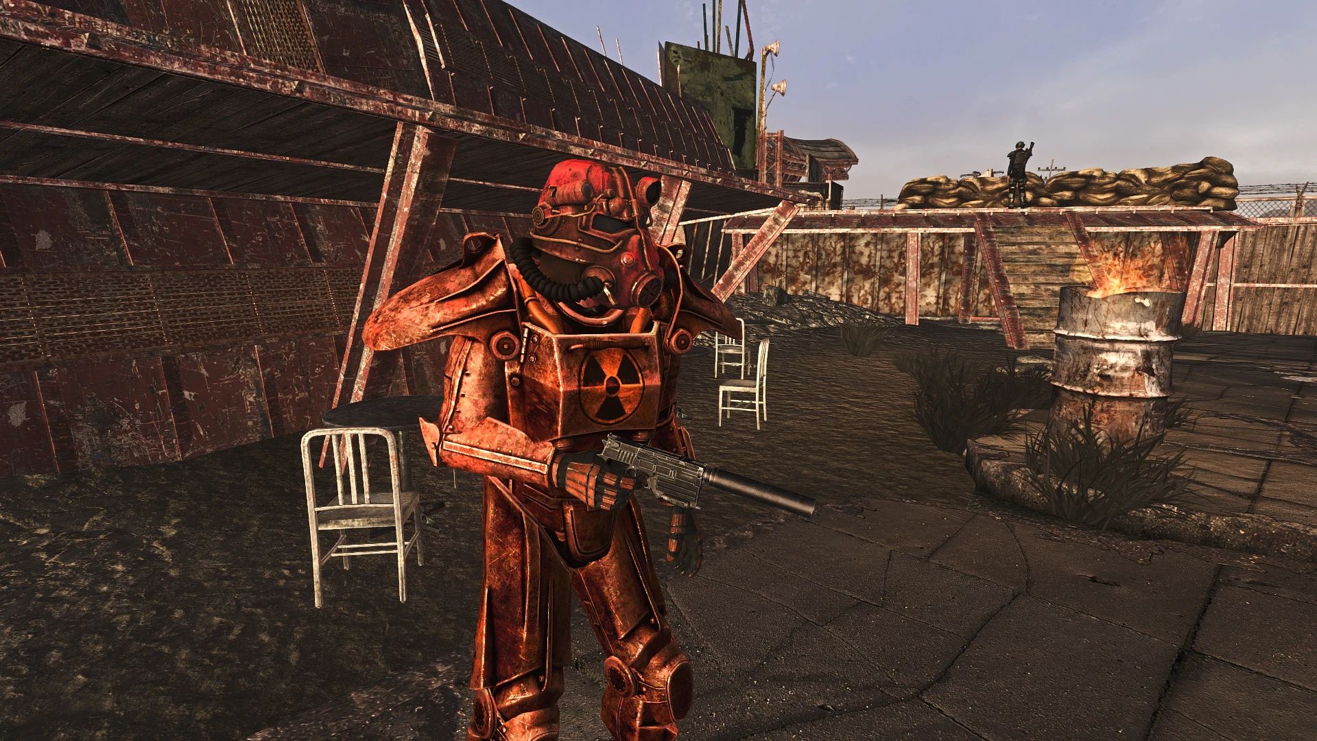 PAVE Pink Power Armor to Hazard Power Armor mod for Fallout: New Vegas