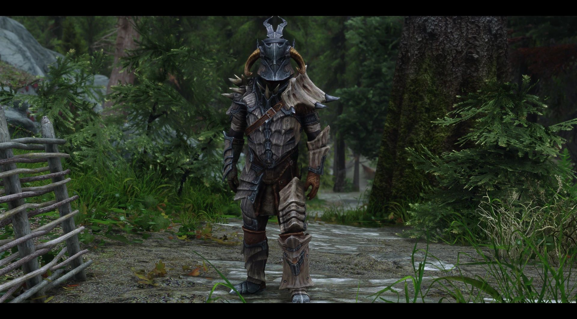 Dragon's Legacy Armor mod for The Elder Scrolls V: Skyrim Special Edition