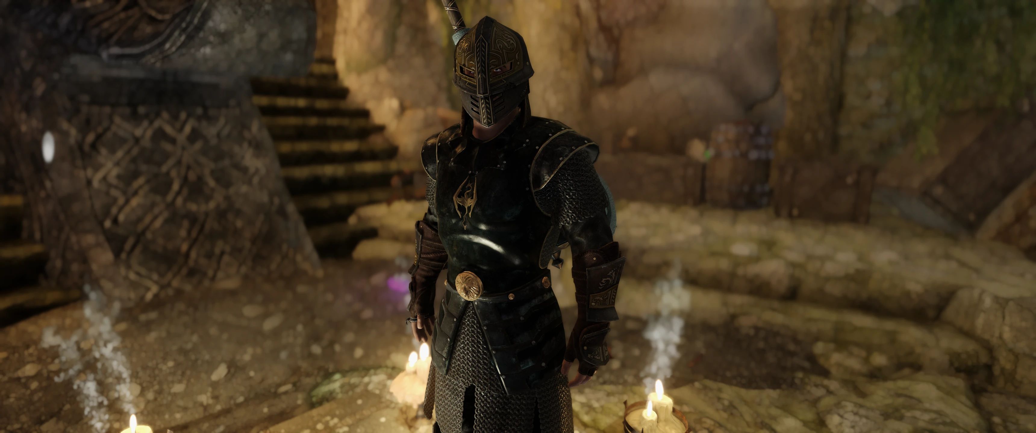 Lord's Mail with Sleeves and Pants in Ebony color mod for The Elder Scrolls V: Skyrim Special Edition