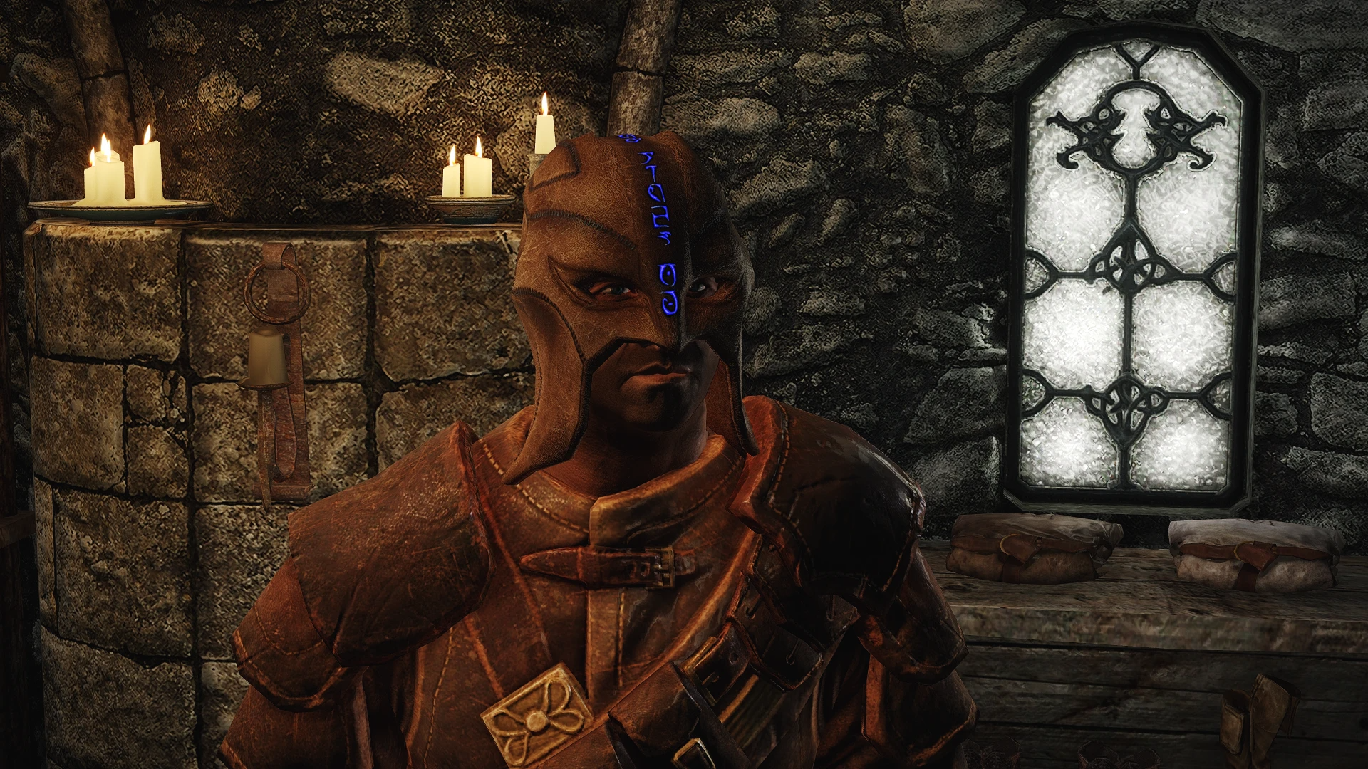 Kanjs - Gray Fox Bust and Cowl Animated  mod for The Elder Scrolls V: Skyrim Special Edition