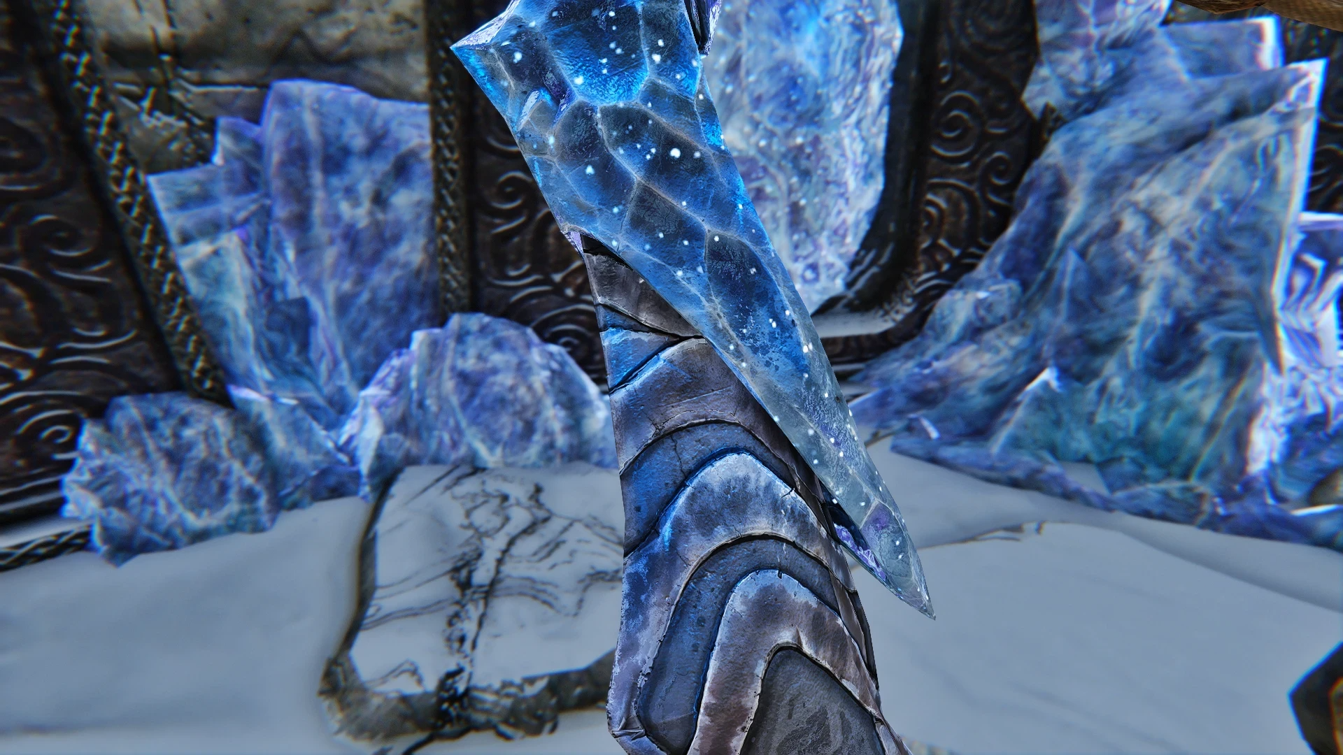 Kanjs - Stalhrim Weapons Animated mod for The Elder Scrolls V: Skyrim Special Edition