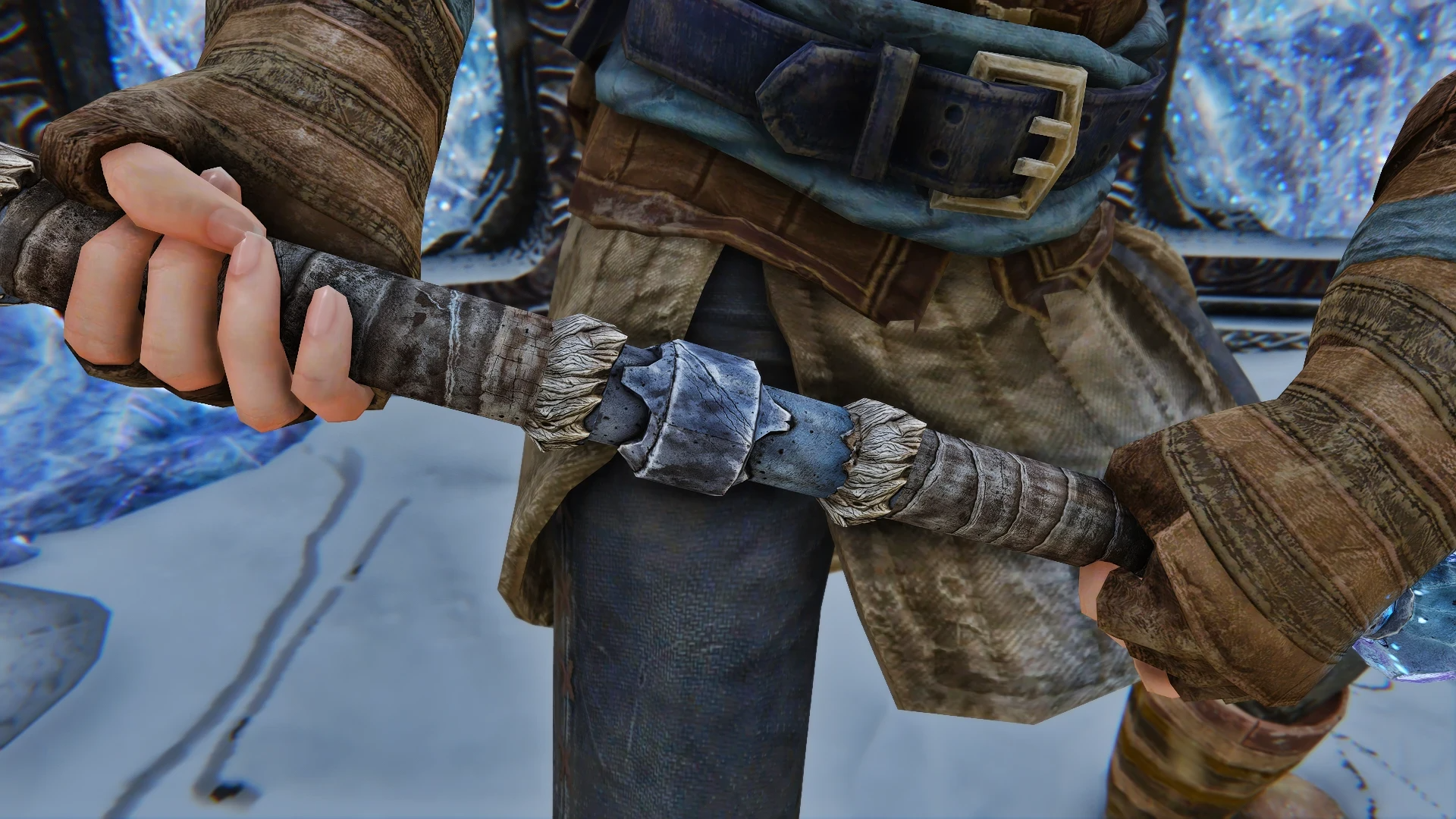 Kanjs - Stalhrim Weapons Animated mod for The Elder Scrolls V: Skyrim Special Edition