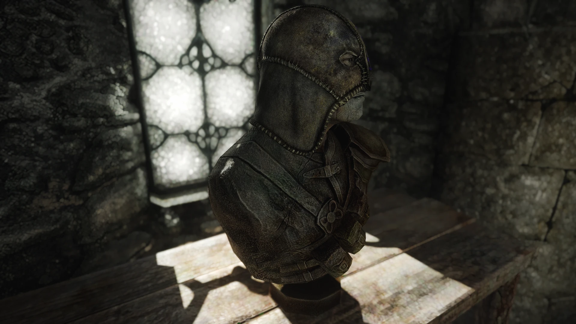 Kanjs - Gray Fox Bust and Cowl Animated  mod for The Elder Scrolls V: Skyrim Special Edition
