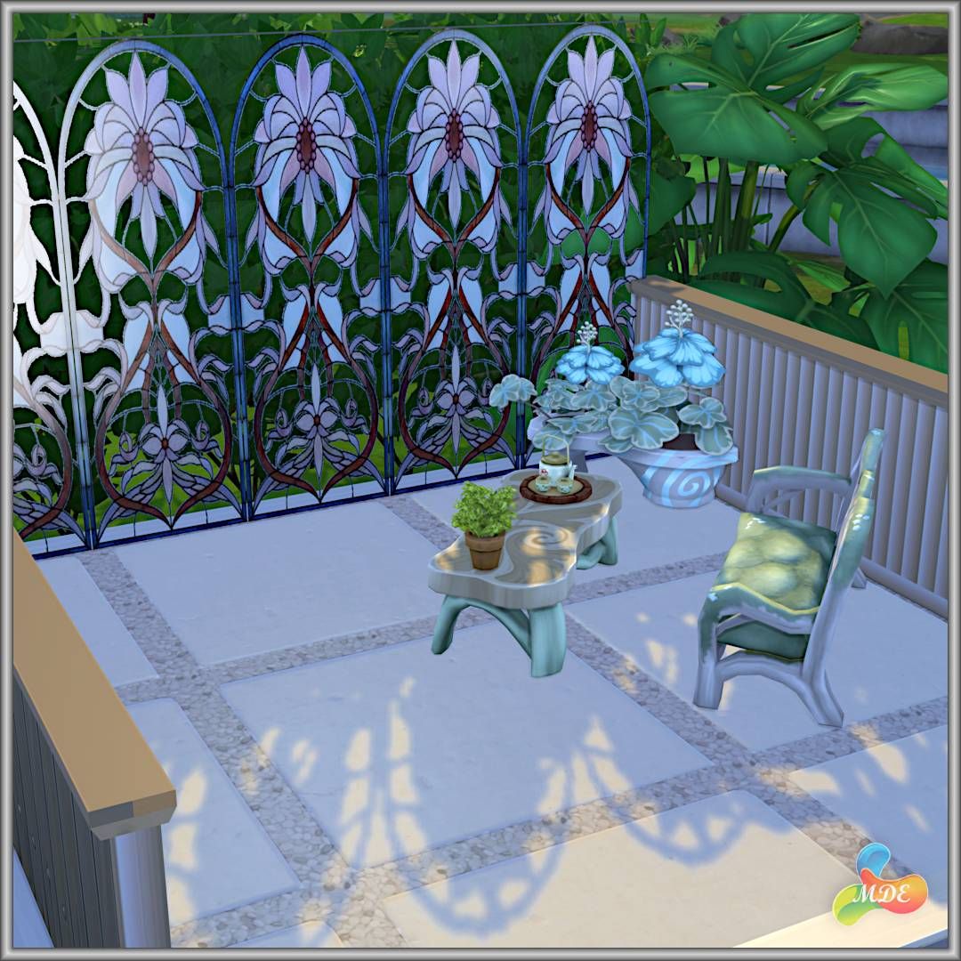 Patterned Glass Walls mod for The Sims 4 