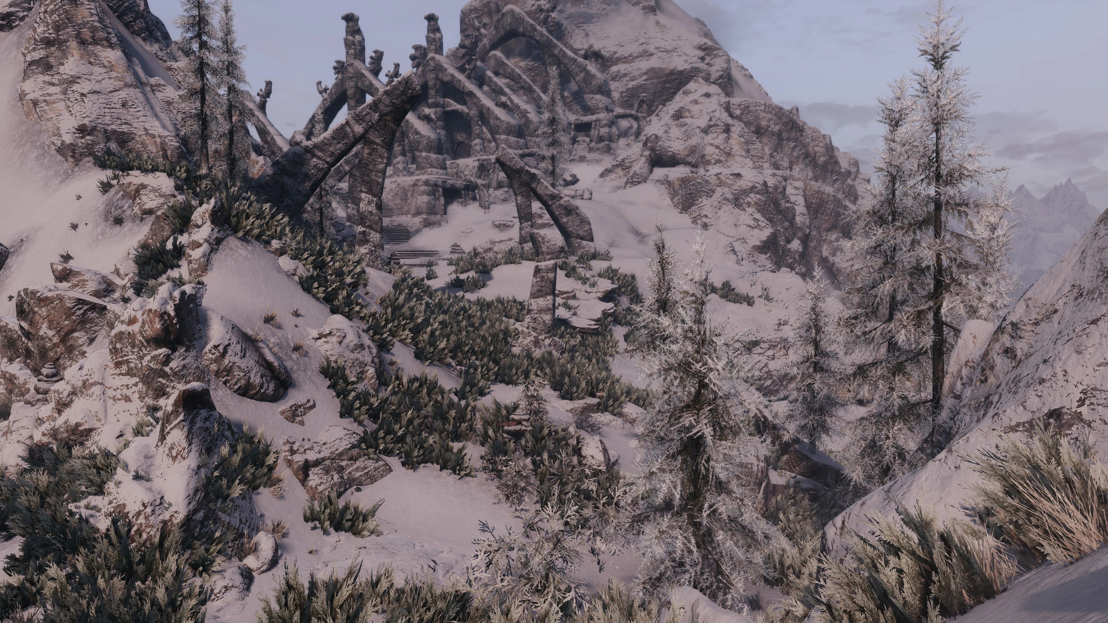 Edmond's Tamrielic Grass ESL - And Green Snow Grass Removal and River Fix mod for The Elder Scrolls V: Skyrim Special Edition